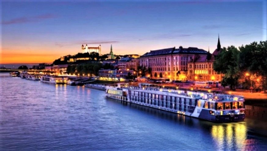 Pestrá ponuka vyhliadkových plavieb po Dunaji 